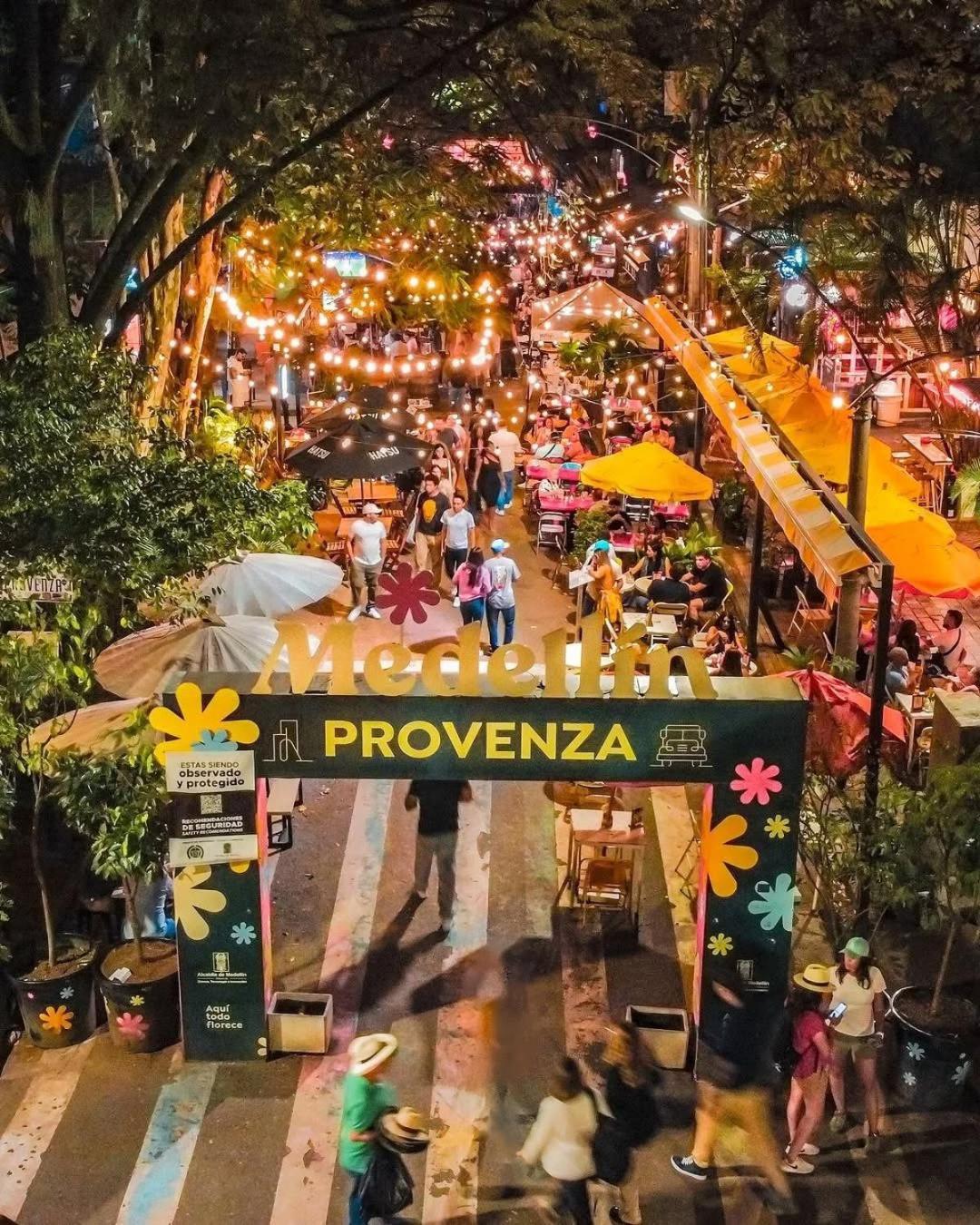 Hotel Provenza Garden Medellín Exterior foto